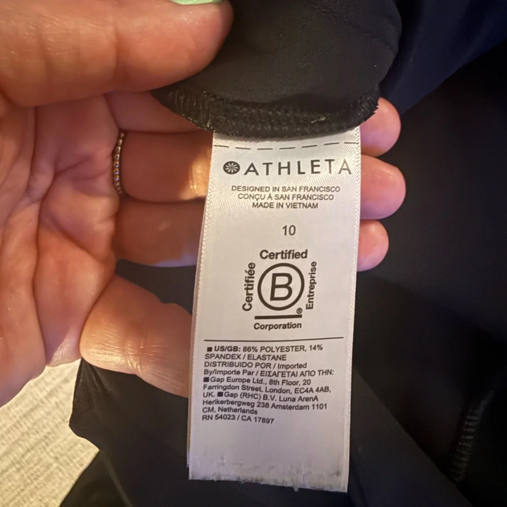 Athleta Endless High Rise Pant - Size 10 - Picture 14 of 14
